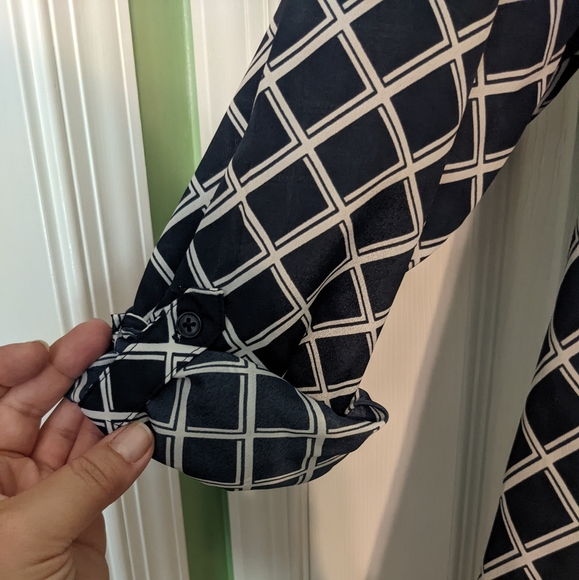 Jones NY blouse, Navy, size xl - Picture 2 of 3